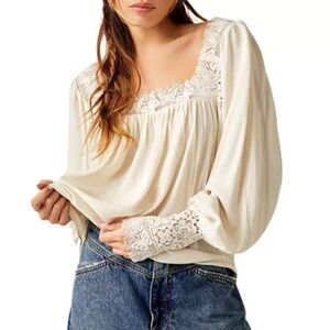 Free People Flutter By NWT Elegant Cream Butterfly Lace Trim Blouse